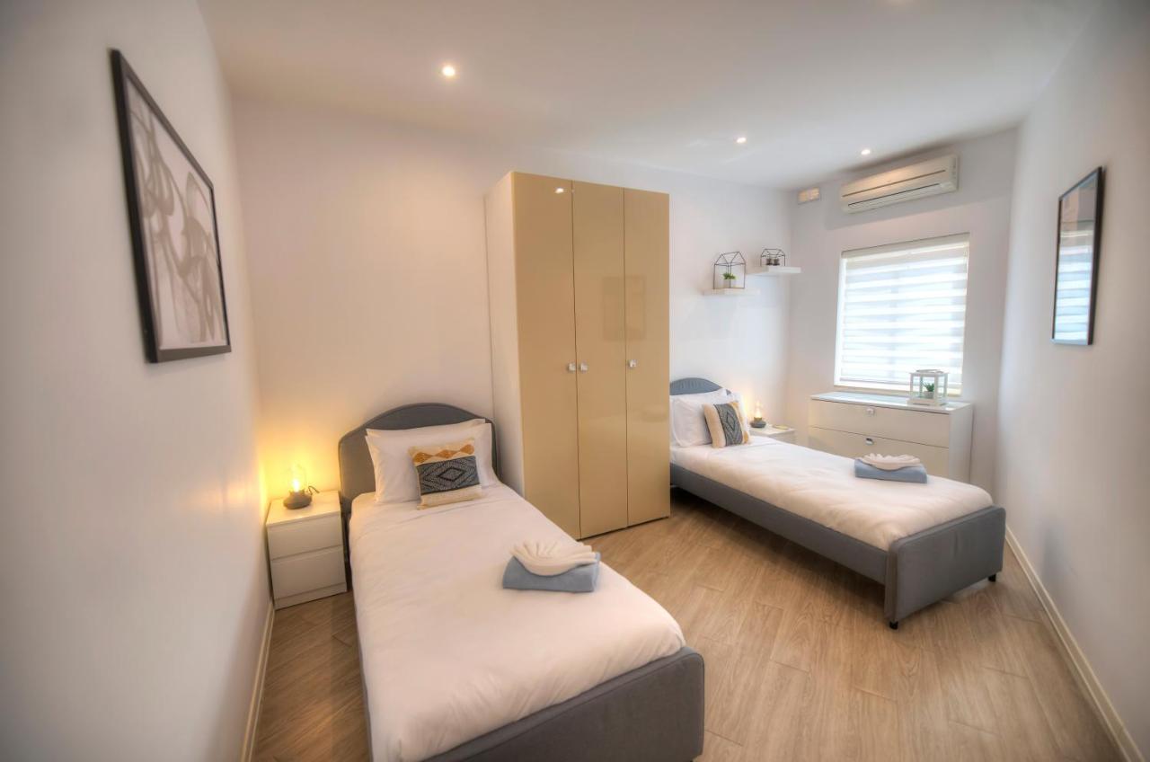 Spacious 4 Bedrooms With Sea View Balcony Goslm-3 Sliema Exterior photo